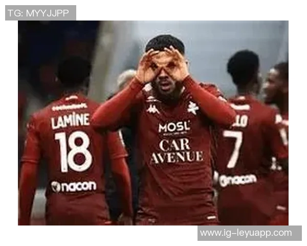 张佳玮解析火箭首胜秘诀强调防守反击与空间拉开策略